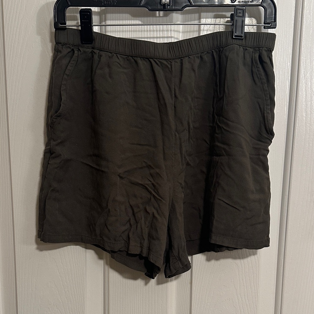 Melrose and Market Dark Olive High Waist Shorts